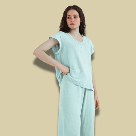 Henley V-Neck Sleepover Top – C Green | Densha Store